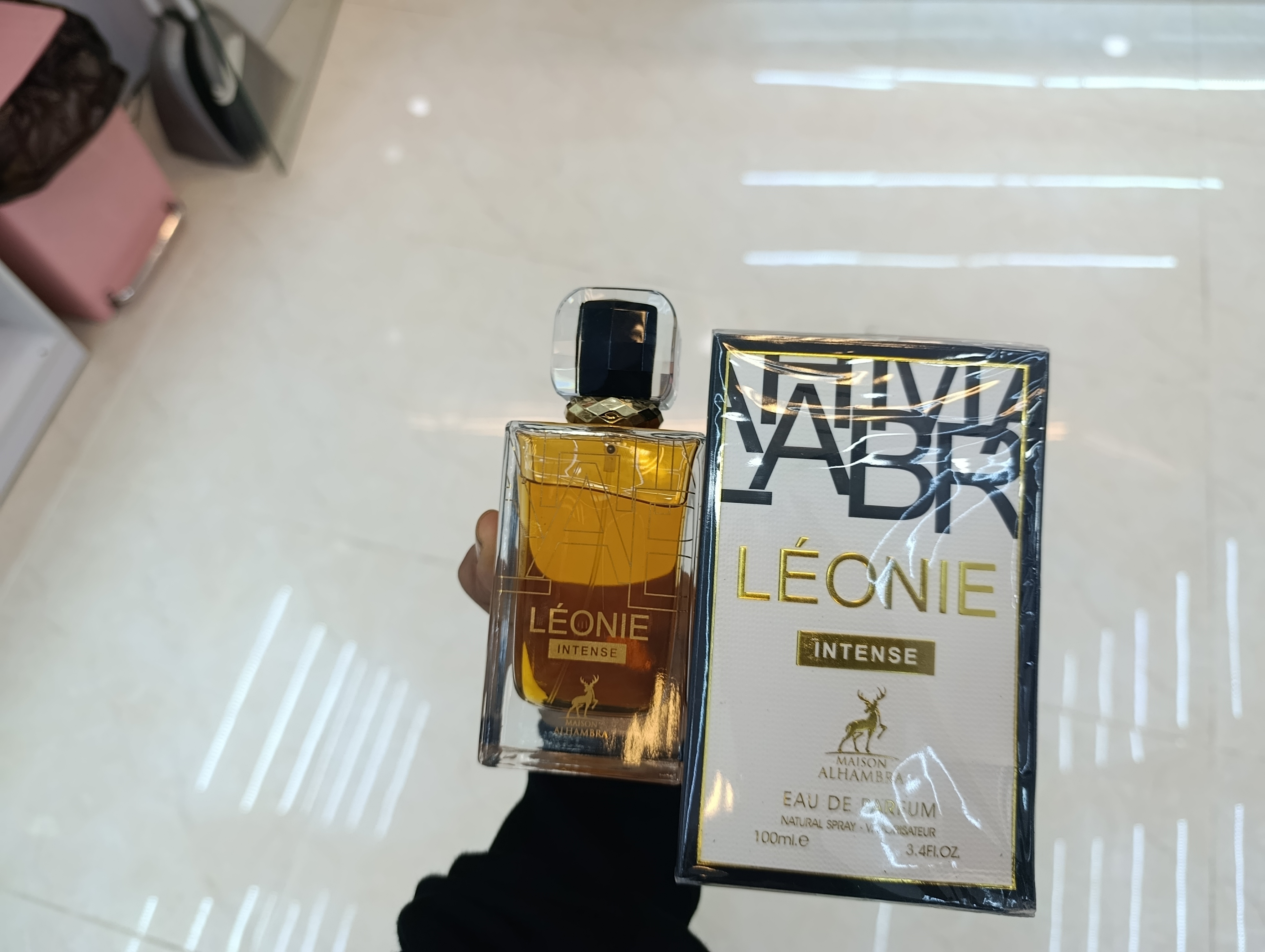 ادکلن الحمبرا لئون اینتنس مشابه لیبر انتنس