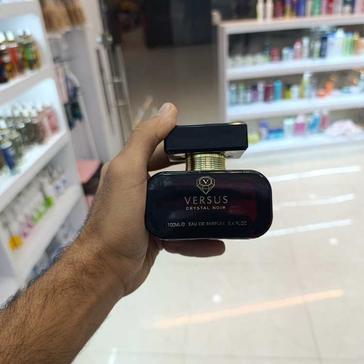 عطر فرگرانس Versus Crystal noir
